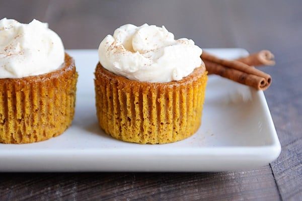 Individual Crustless Pumpkin Pie Cupcakes