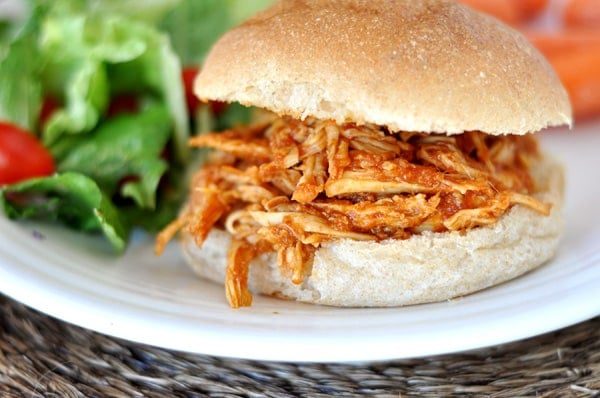 BBQ Pulled Chicken Sandwiches {Slow Cooker}
