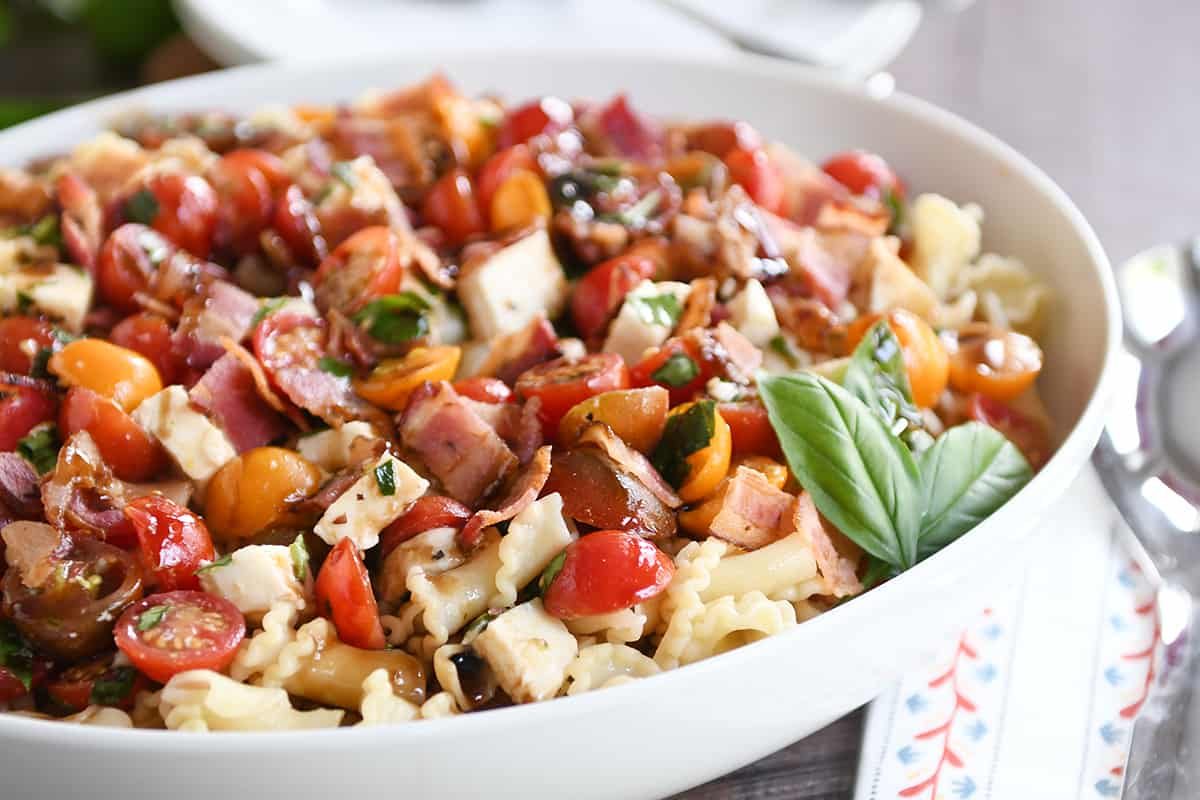 Bruschetta Chicken and Bacon Pasta