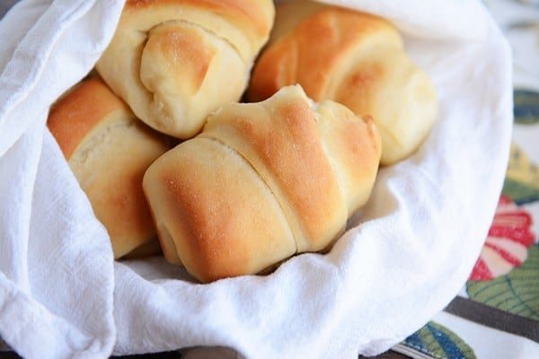Make-Ahead Buttermilk Dinner Rolls