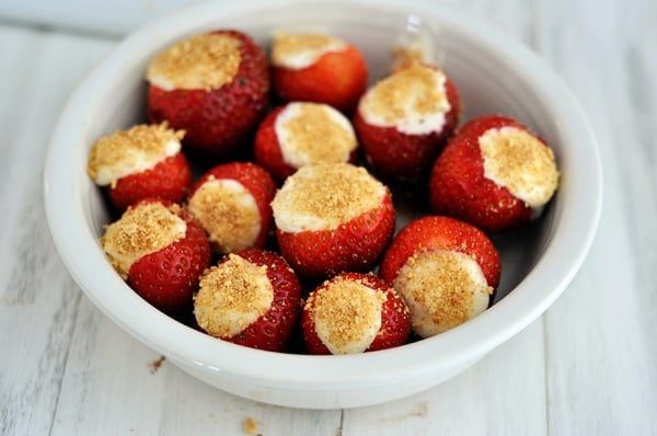Cheesecake Stuffed Strawberries