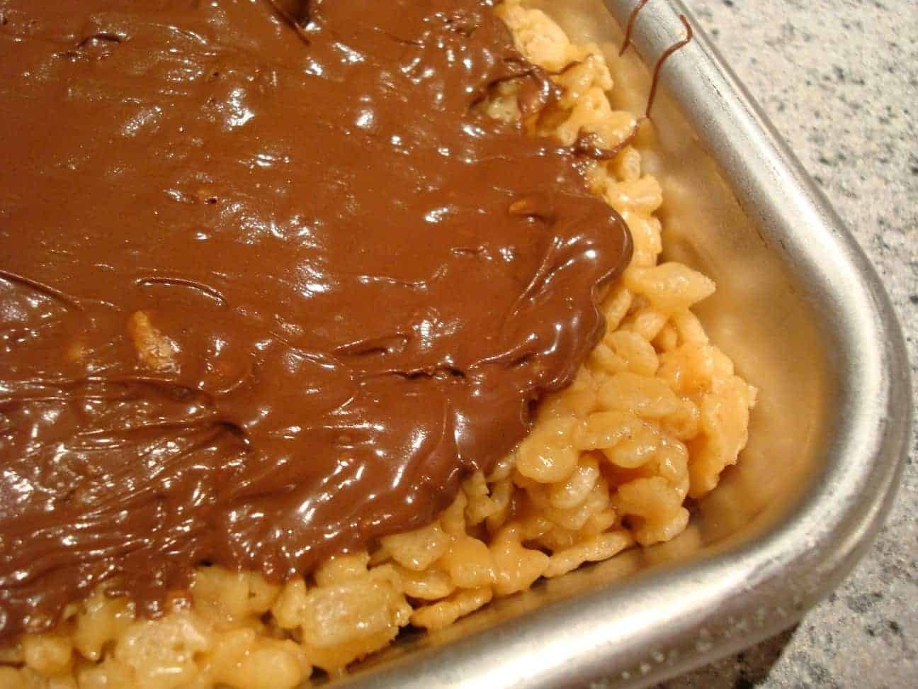 Chocolate Scotcharoos