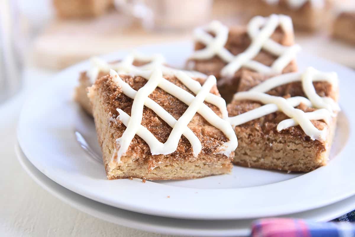 Cinnamon Roll Blondie Bars with Cream Cheese Frosting