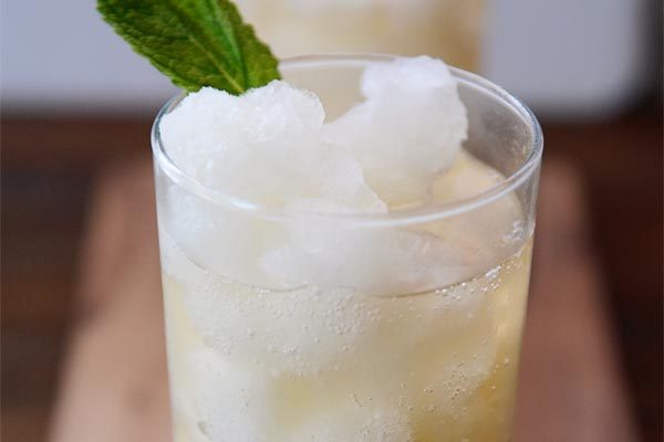 Frozen Mint Lemonade Slush