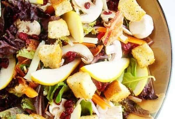 Gourmet Green Salad with Homemade Red Wine Vinaigrette
