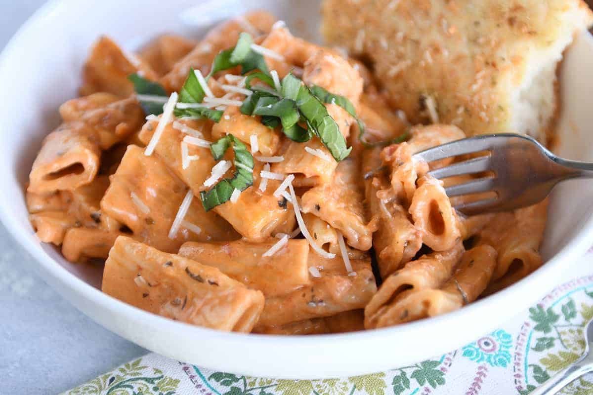 Amazing Instant Pot Creamy "Baked" Ziti