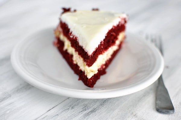 Red Velvet Cheesecake Cake