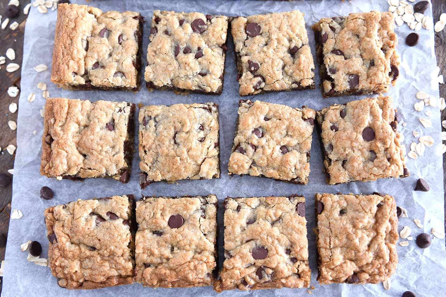 Oatmeal Chocolate Chip Cookie Bars