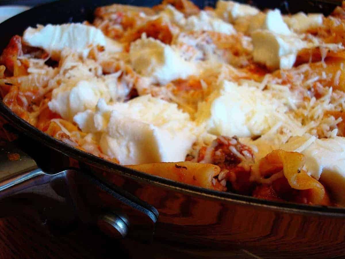 Simple and Meaty Skillet Lasagna