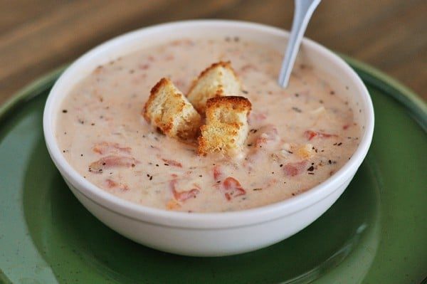 Slow Cooker Tomato Basil Soup
