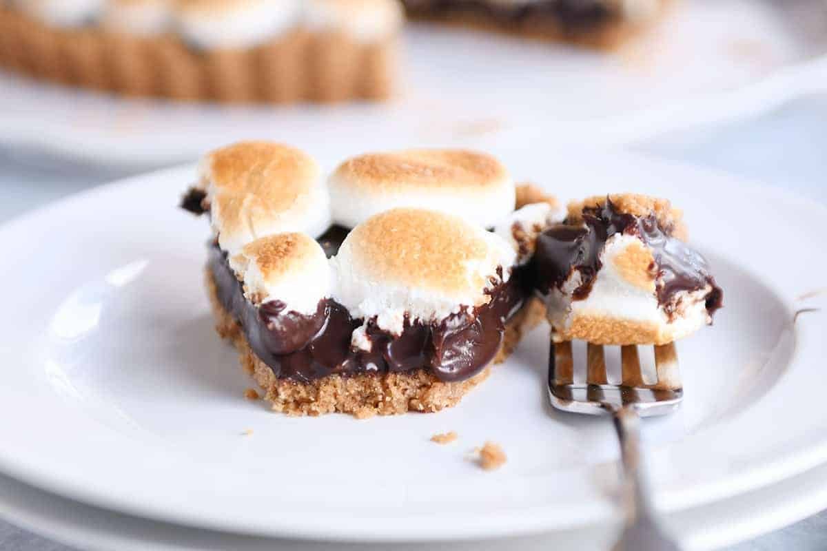 S'Mores Chocolate Pie {or Tart}