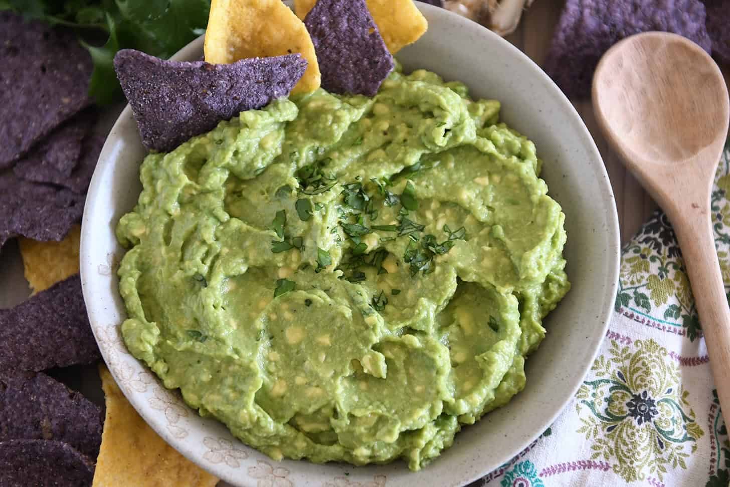 The Best Homemade Guacamole
