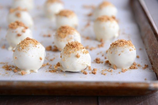 White Chocolate Gingerbread Truffles