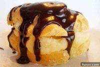 Sweetheart Cream Puffs