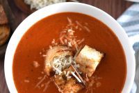 Effortlessly Delicious Tomato Soup