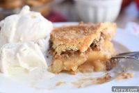 Golden Toffee Crunch Caramel Apple Pie
