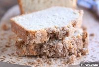 Cream Cheese Banana Bread with Cinnamon Streusel