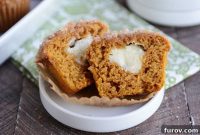 Pumpkin Cheesecake Swirl Muffins