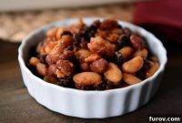 Mom’s Legendary Calico Baked Beans