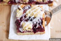 Sweet Cherry Crumble Bars
