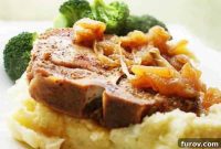 Sweet and Savory Pork Chops with Caramelized Apples and Onions