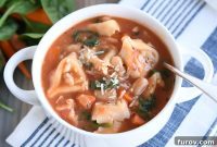 Speedy Creamy Tuscan Tortellini Soup