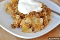 Golden Spiced Apple Crisp