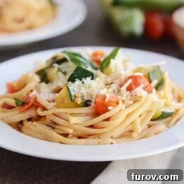 Fresh Zucchini and Tomato Linguine