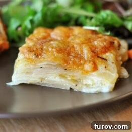Cheesy Au Gratin Potatoes ready to be served