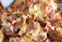 Crispy Garlic Parmesan Smashed Potatoes