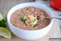 One-Pot Jalapeño Popper White Bean Chili