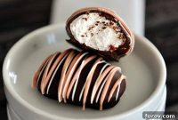 Pillowy Homemade Marshmallow Eggs