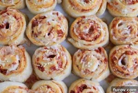 Cheesy Pepperoni Pizza Poppers
