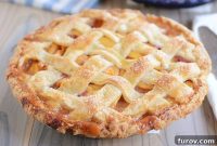 Juicy Fresh Peach Pie with Lattice or Crumb Topping