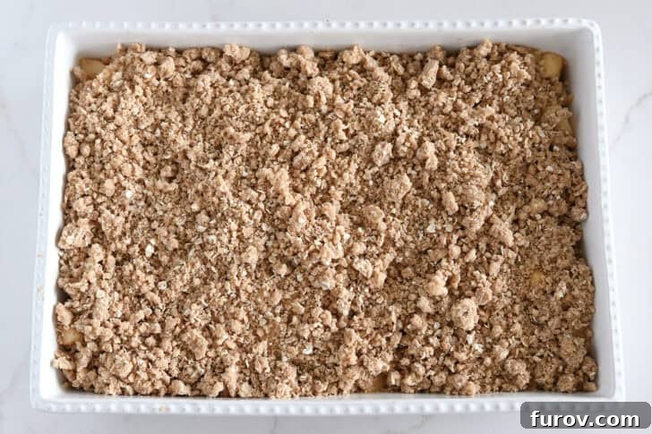 Baked apple crisp
